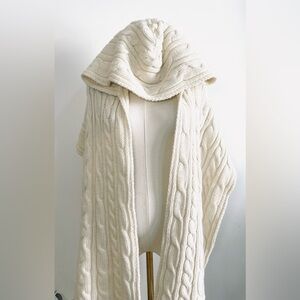 ARAN CRAFTS - Cream 100% Merino WOOL Knit Hooded Scarf Wrap Shawl. One Size